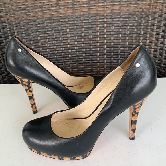 COACH Signature Alexa Black Pumps - Picture 2 of 16